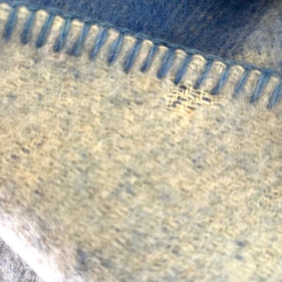 Vintage JC Penny Golden Dawn Rose Floral Brick Tan Reversible Wool Blanket - Picture 3 of 11